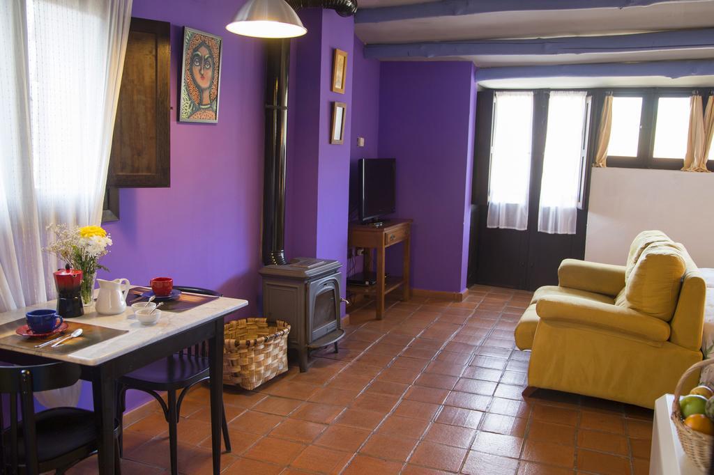 Apartamentos La Iguana Hervás Екстериор снимка