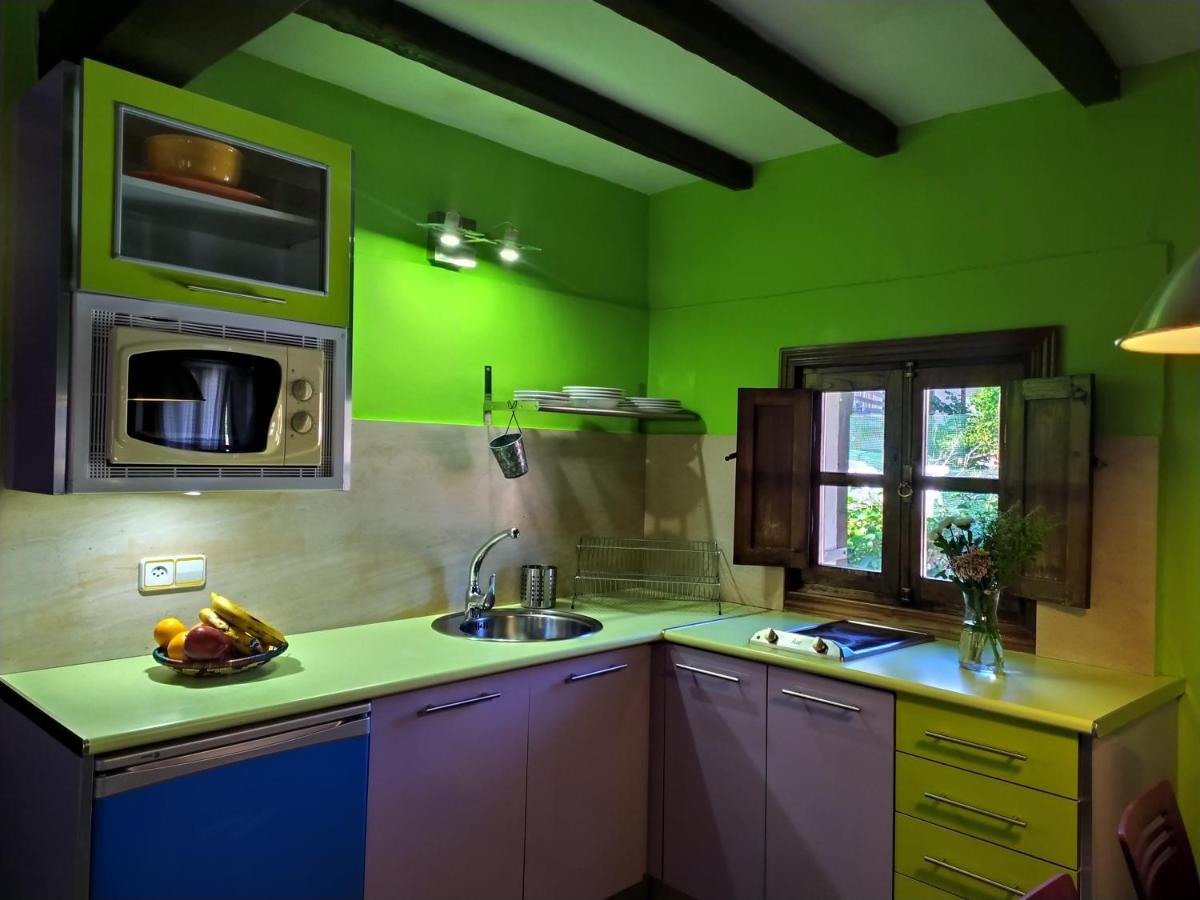 Apartamentos La Iguana Hervás Екстериор снимка